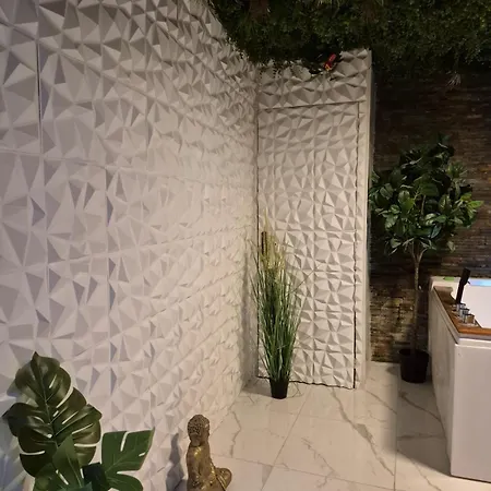Et Sauna Privatif - Terrasse - Proche Cité Médiévale *