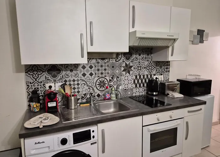 Apartamento Et Sauna Privatif - Terrasse - Proche Cite Medievale Carcassonne